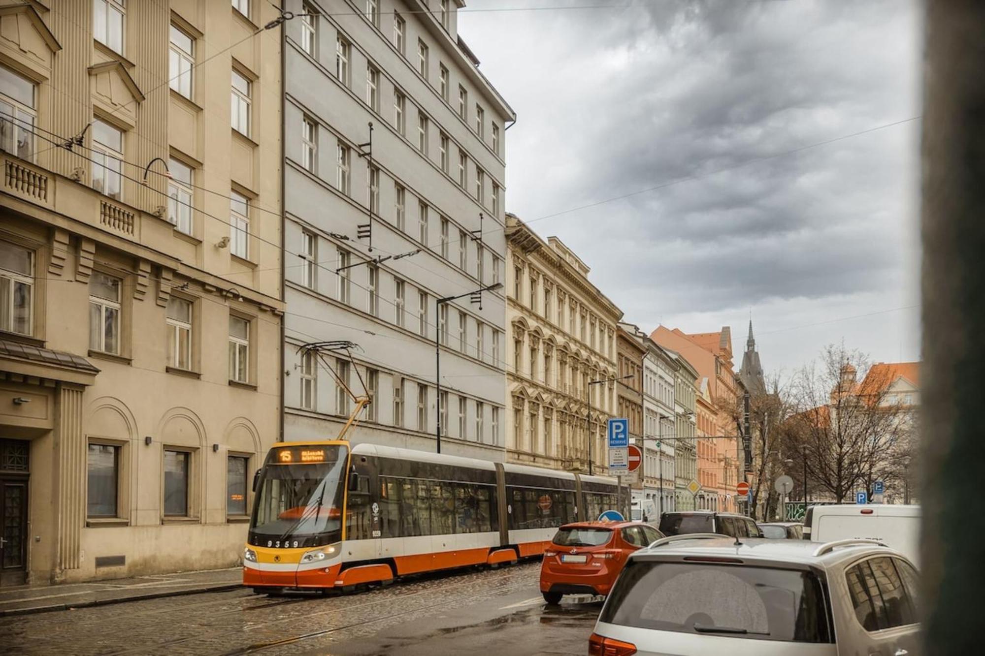Cozy & Comfortable Apt Walking Anywhere You Want Sen Prague Luaran gambar