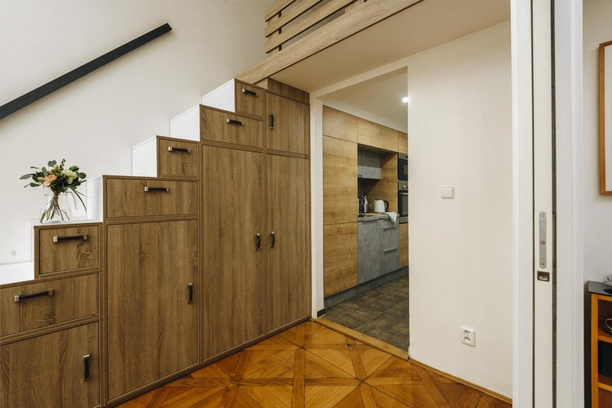 Cozy & Comfortable Apt Walking Anywhere You Want Sen Prague Luaran gambar